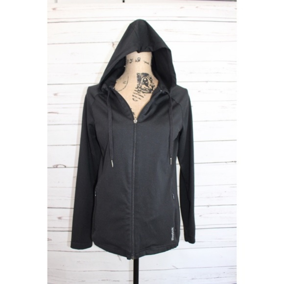 Reebok Tops - 🍍 5/$20 🍍 
Reebok Black Zip Up Hoodie Medium